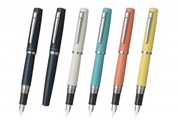 5年の歳月をかけ万年筆新ブランド誕生。 書く喜びを日常的に楽しめる「プロシオン万年筆」発売。